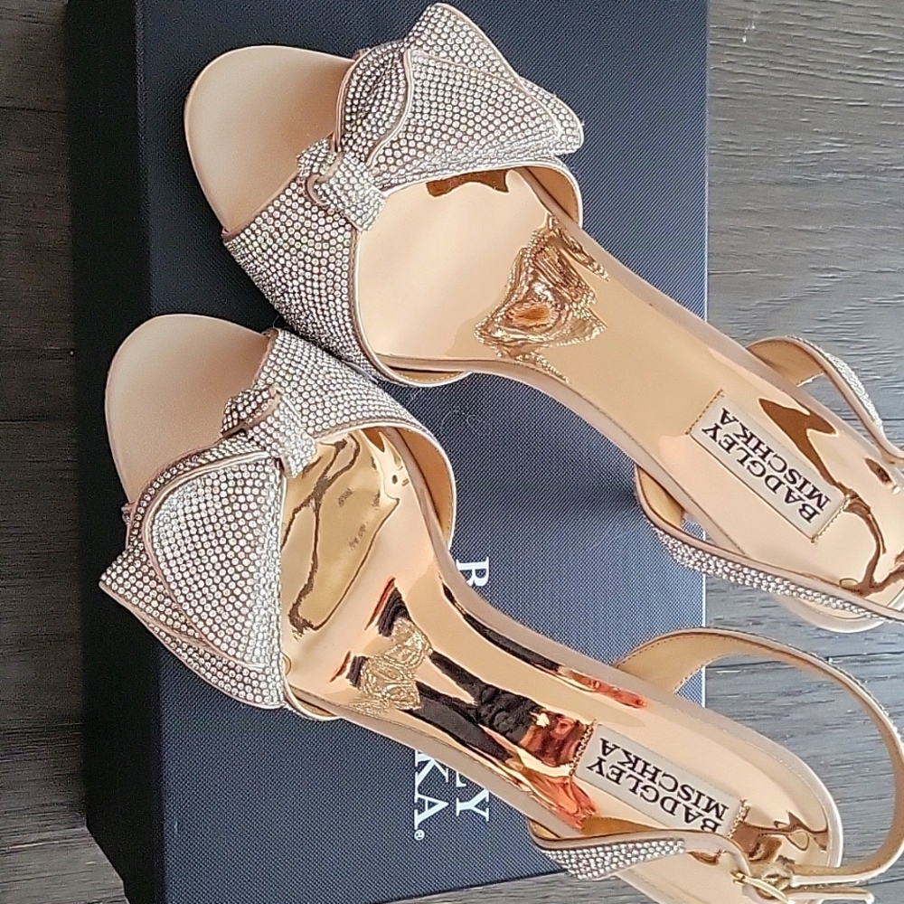 Badgley Mischka heels